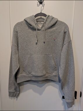TNA Heather Gray Cropped Hoodie